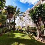 204 Luminoso Apto Centro Junto A La Playa Marbella