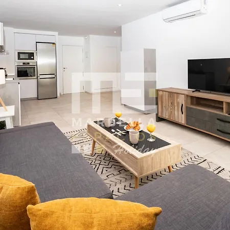 204 Luminoso Apto Centro Junto A La Playa Appartement *