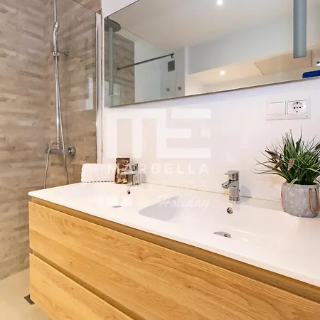 204 Luminoso Apto Centro Junto A La Playa Appartement Marbella