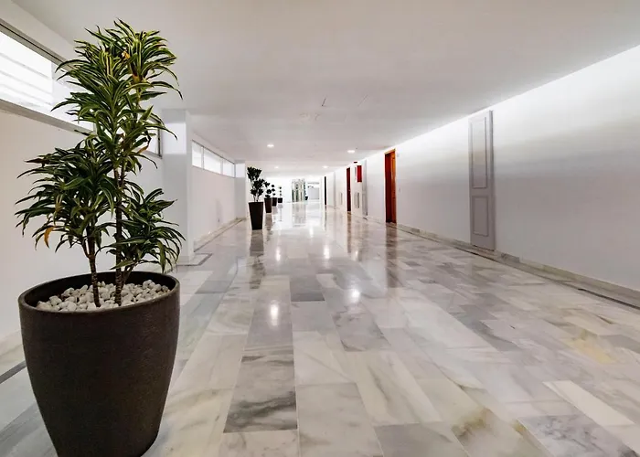 شقة 204 Luminoso Apto Centro Junto A La Playa