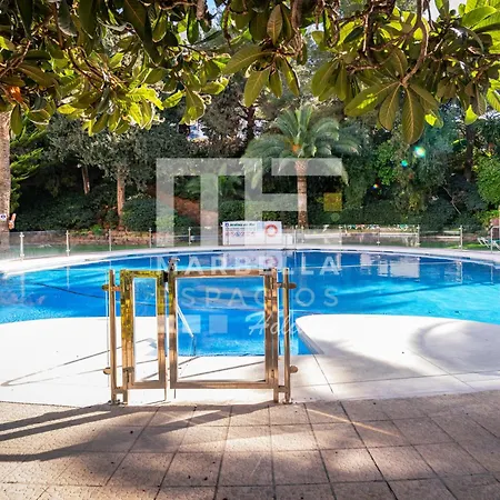 204 Luminoso Apto Centro Junto A La Playa מארבלה