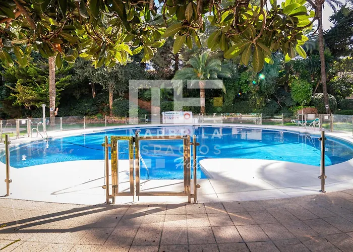 204 Luminoso Apto Centro Junto A La Playa Marbella